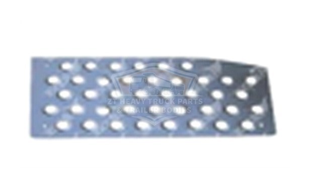 ACTROS MARCHEPIED TÔLE SUPÉRIEUR DROIT MEGA