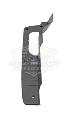 BUMPER EDGE STRIP FRONT RIGHT